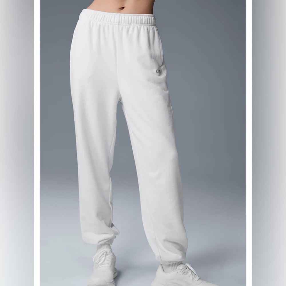 ALO Yoga Accolade Sweatpants